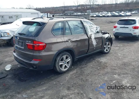 2012 BMW X5 xDrive35I/xDrive35I Premium/xDrive35I Sport Activity z USA, uszkodzony, nr VIN 5UXZV4C51CL759023